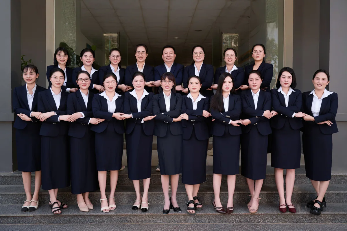 Tập thể cán bộ Bệnh viện Minh An